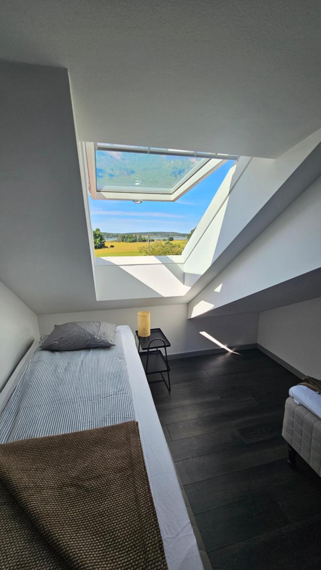 Attic Floor With Views Over Fields And Sea Apartment Sigtuna Exterior photo